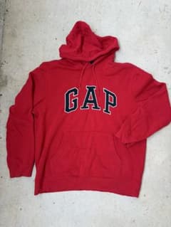 GAP ギャップ ロゴアップリケ パーカー レッド Lサイズのサムネイル
