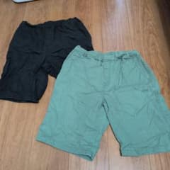 ハーフパンツ 2枚セット ブラック カーキ　UNIQLO　ユニクロ　160のサムネイル