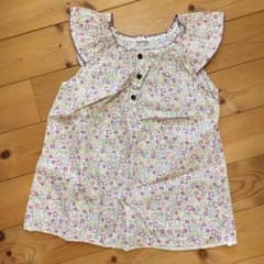 最終値下げ！ブランシェス　Branshes  花柄　☆  130㎝のサムネイル