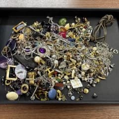 遺品整理】アクセサリー ジャンク まとめ - メルカリ