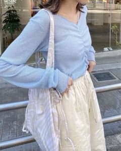 フロントギャザー 長袖 リブニット ライトブルーのサムネイル