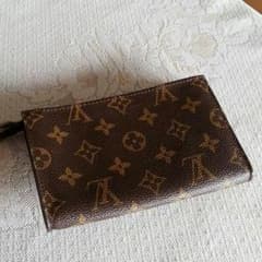 ルイ ヴィトンポーチ★本物★難あり安く売り出します！のサムネイル