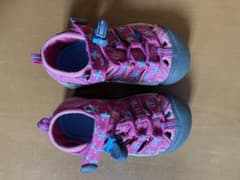 キーン　keen  水陸両用　サンダル　16センチ　川　海のサムネイル