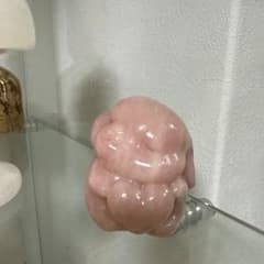 ピンクオパール うさぎ　天然石置物のサムネイル