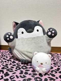 ねこうぺんちゃんとすみっコぐらしベビーぬいぐるみのサムネイル
