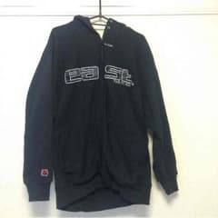 east twenty boxのサムネイル