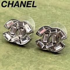 CHANEL ココマーク ピアス 01 P 片耳 ラインストーン CHANEL(シャネル) ココマークラインストーンピアス/片耳ピアス