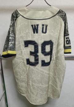 極美品／希少モデル】 西武ライオンズ 呉 念庭 WILD WILDユニフォーム