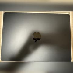 MacBook Air M2 8GB 256GB ミッドナイト 付属品完備 美品のサムネイル