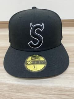 シュプリーム  Sロゴキャップのサムネイル