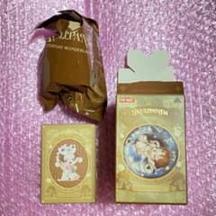 POP MART SKULLPANDA Wonderlandのサムネイル