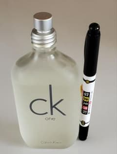 Calvin Klein CK One 香水　100ml　カルバンクラインのサムネイル