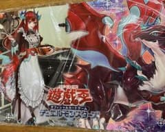 遊戯王 ドラゴンメイド・ティルル プレイマット ラバー製 20th - メルカリ