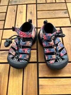 KEEN サンダル　15cmのサムネイル