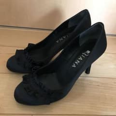 DIANA ダイアナ パンプス 23.5cmのサムネイル
