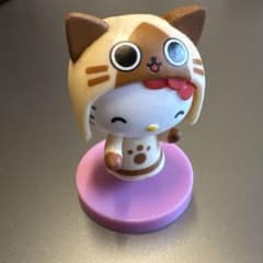 초콜릿 에그 Hello Kitty 콜라보 몬스터 헌터 × 헬로 키티