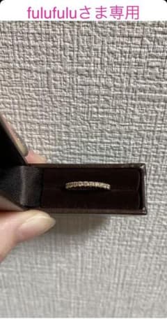 ハーフエタニティリングのサムネイル