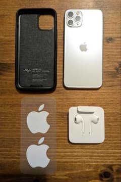 iPhone11Pro(256GB/シルバー)＋純正イヤホン＋ステッカー＋ケース
