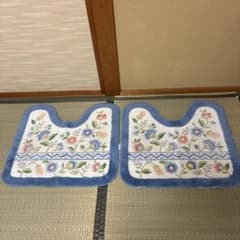 トイレマット　2枚セット　花柄のサムネイル