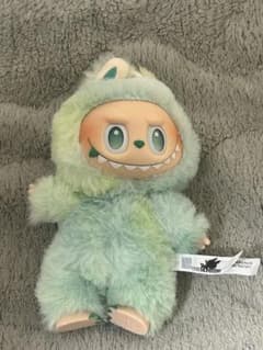 ラブブのサムネイル