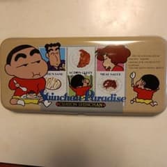 レトロ クレヨンしんちゃん 缶ペンケース - メルカリ