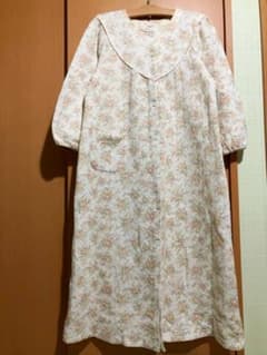 Pandolu 花柄 パジャマ 前開き　ナイトウェアのサムネイル