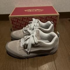 VANS スニーカー Knu Skoolのサムネイル