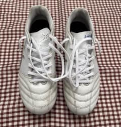ASICS サッカースパイク ホワイトのサムネイル