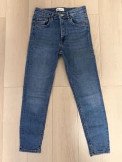 ZARA スキニーデニムパンツ EUR38のサムネイル