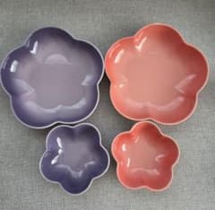 LE CREUSET フラワーディッシュ 4枚セット - メルカリ