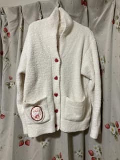 ハローキティ✖️青木美沙子✖️サンリオ　コラボ　ルームカーディガンのサムネイル