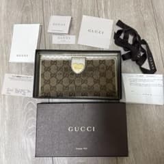 GUCCI GGキャンバス ハート金具 長財布 - メルカリ