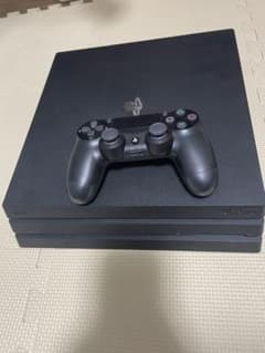 PS4Pro本体のサムネイル