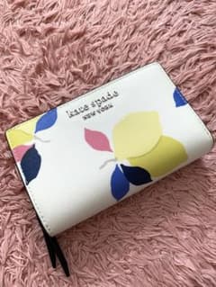 Kate spade 財布のサムネイル