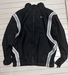 NIKE キッズ ジップアップ ジャケット ブラックのサムネイル