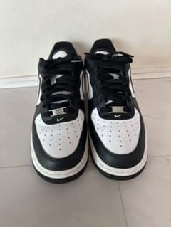 NIKE AIR FORCE 1 スニーカーのサムネイル