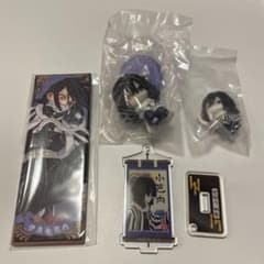 鬼滅の刃 伊黒小芭内 絵札缶バッジ等 まとめ売り - メルカリ