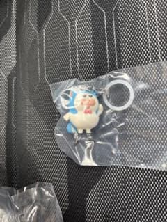 メロとタビ めじるしアクセサリー ガチャのサムネイル