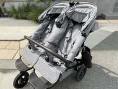 AIRBUGGY エアバギー ココダブルEX 美品 双子 ダブル ベビーカーのサムネイル