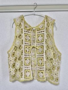 サマンサモスモス かぎ針刺繍前後着ベストのサムネイル