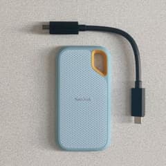 オンラインストア限定色】サンディスク SSD 1TB スカイブルー 水色