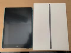 iPad 第7世代　Wi-Fiモデル　32GB スペースグレーのサムネイル