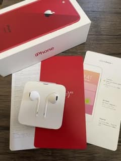 iPhone8付属品　イヤホンのみのサムネイル
