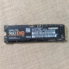 Samsung 960 EVO 500GB NVMe SSD 本体のサムネイル