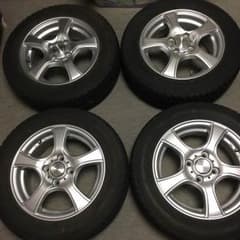 美品 スタッドレス ホイール付き 175/65R14のサムネイル