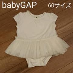babyGAP 60サイズ 女の子夏用ロンパースのサムネイル