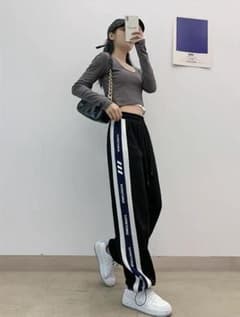 カジュアルパンツ　レディースのサムネイル