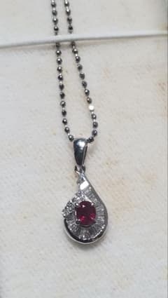 【KEIKO】ルビー0.3ct ダイヤ0.14ct PT900 ペンダント KEIKO様専用】ルビー0.3ct ダイヤ0.14ct PT900 ペンダント - メルカリ