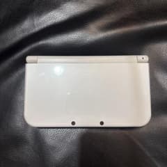 New Nintendo 3DS LL 本体 ホワイトのサムネイル