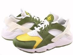 Stussy × Nike Air Huarache "Dark Olive"